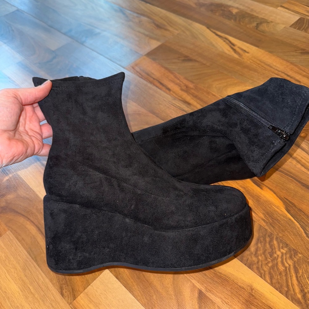 Wild Pair Black Ankle Boots
